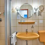 Affittacamere Gaestehaus Am Goldberg 3*