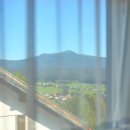 Gaestehaus Am Goldberg 3*