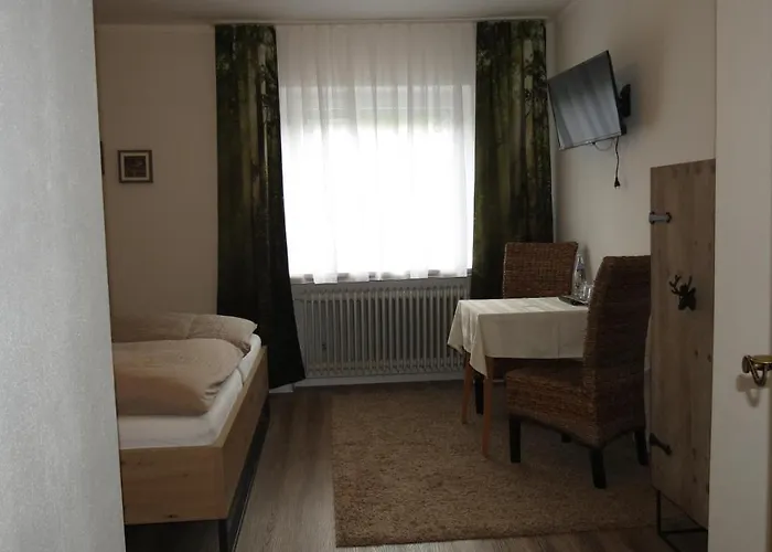 招待所 Gaestehaus Am Goldberg 3*